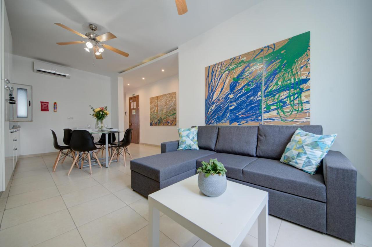 Azure Haven - Gzira Apartments And Penthouse By Shortletsmalta Eksteriør billede