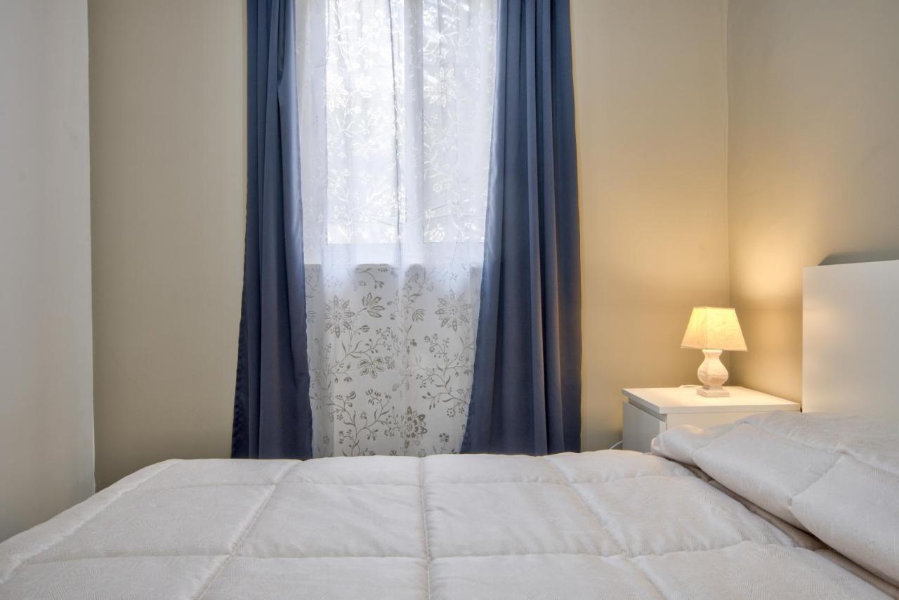 Azure Haven - Gzira Apartments And Penthouse By Shortletsmalta Eksteriør billede